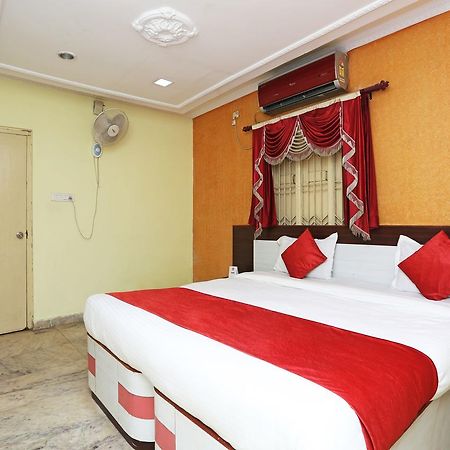 Oyo 4526 Jaydev Vihar Bhubaneswar Exterior foto